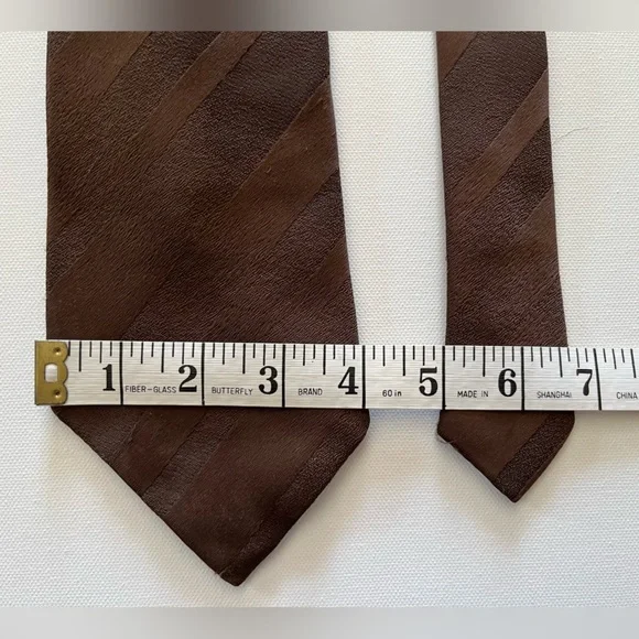 Vintage Brown Men's Tie by Pietro Di Roma.